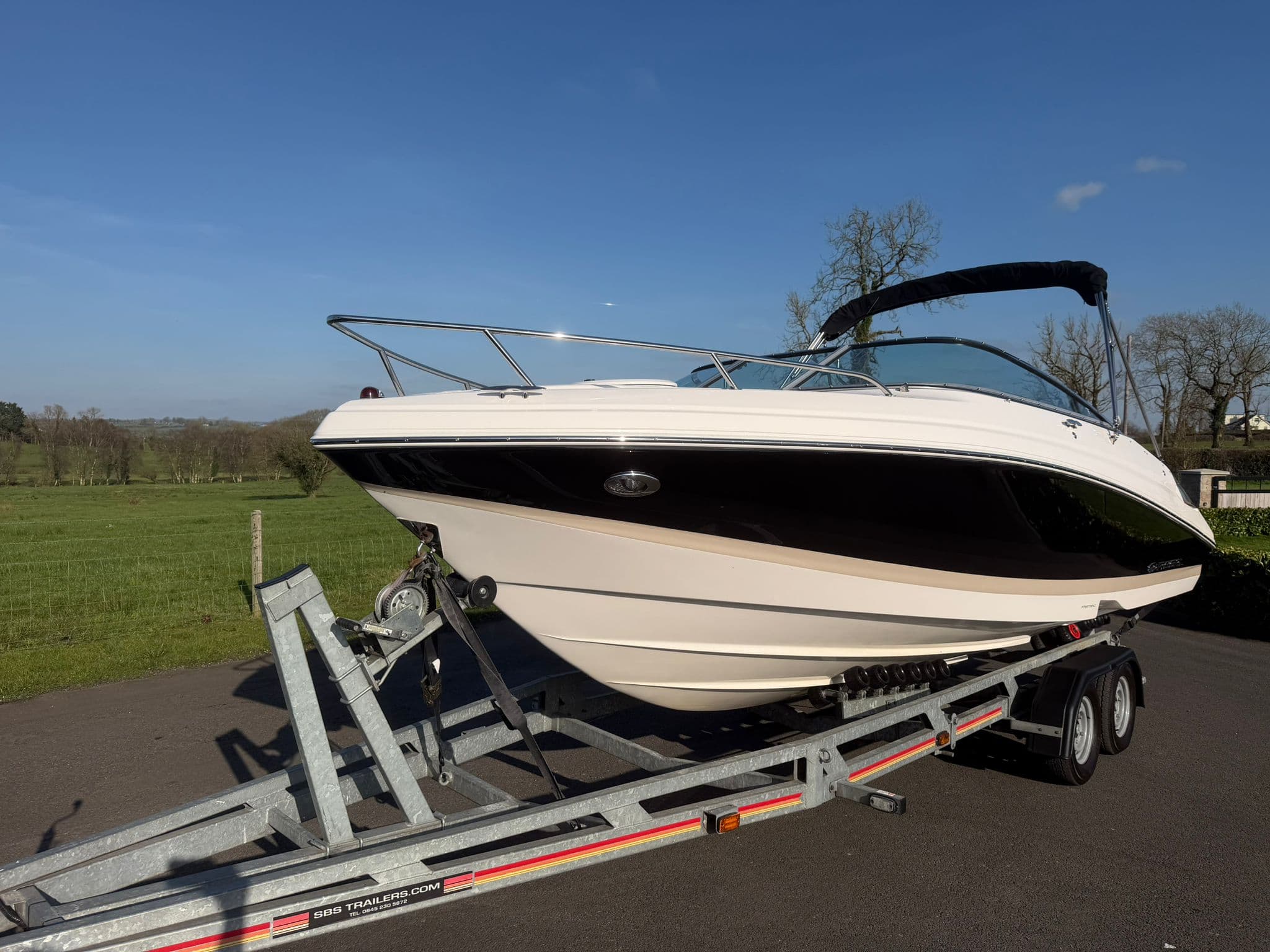 Regal 2250 350 Mag Mercruiser 300 HP for sale in Fermanagh - Image 1 of 17